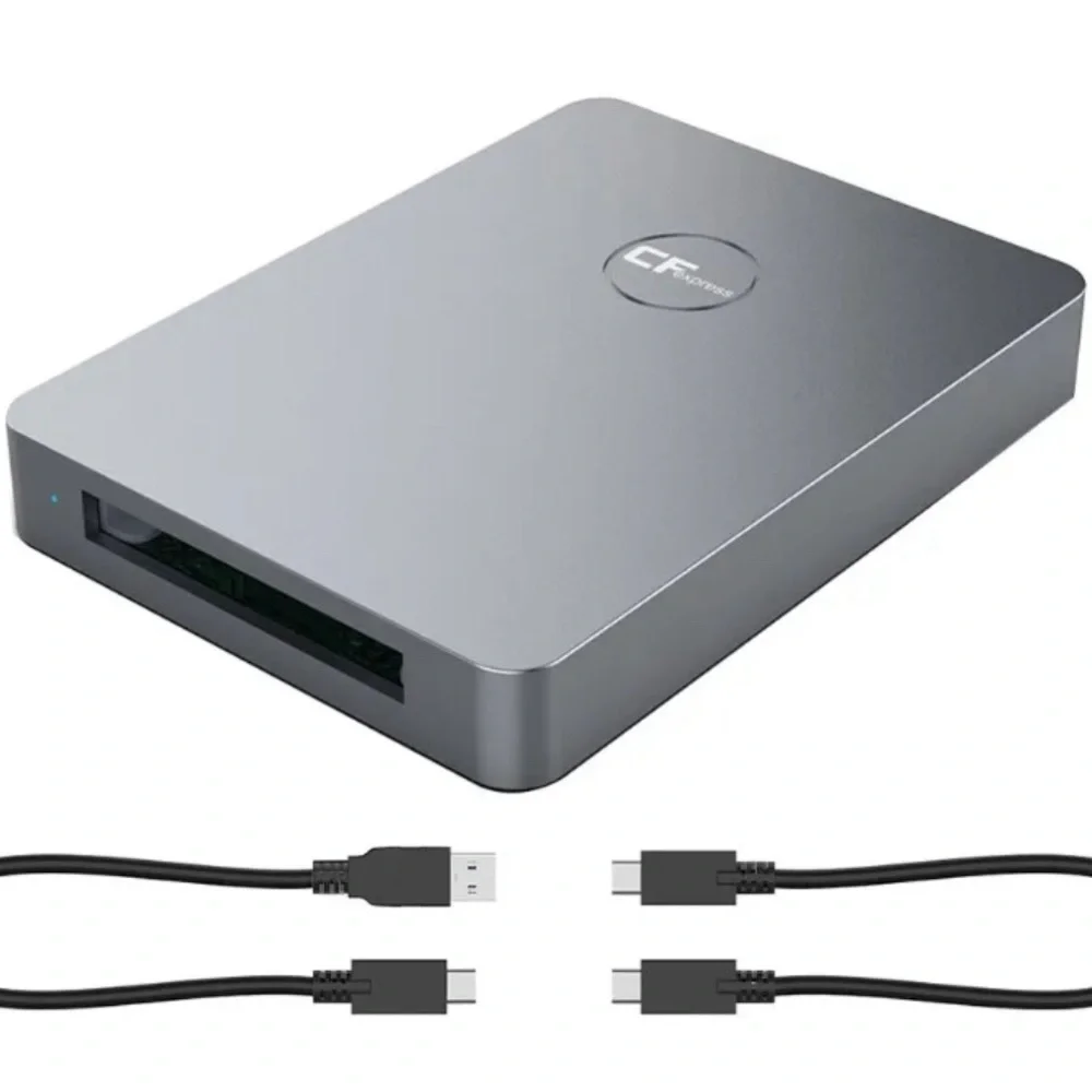 USB Memory Card Reader & Hub 3.0 CFexpress 5 Gbps Type C for Laptop / Phone New
